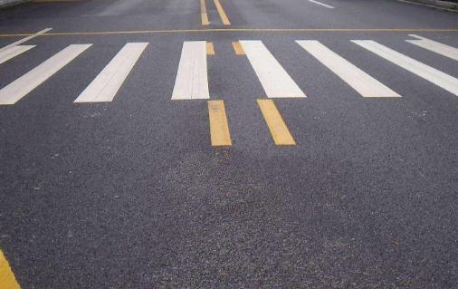 為什么道路上要進行標(biāo)線施工呢？有什么作用呢？